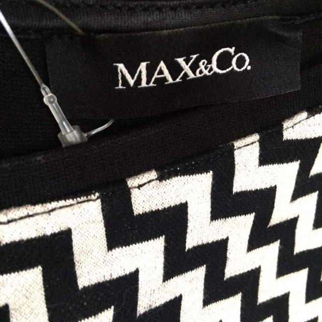 Max & Co.(マックスアンドコー)のマックスアンドコー ポンチ素材ワンピース モガ カーディガン レディースのワンピース(ひざ丈ワンピース)の商品写真