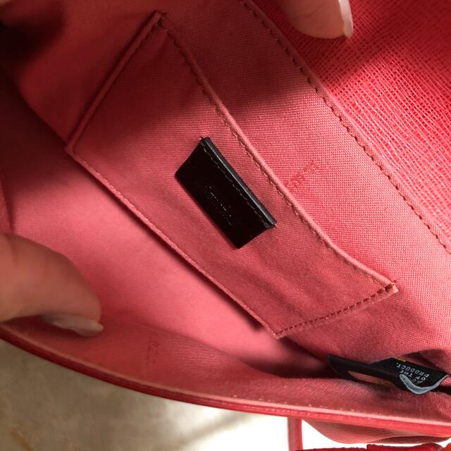 FENDI(フェンディ)のFENDI ショルダーバッグ　ピンク レディースのバッグ(ショルダーバッグ)の商品写真