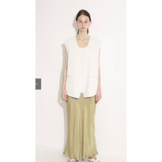 ユナイテッドアローズ(UNITED ARROWS)の22SS SACRA  コットンリネン　ジレ(ベスト/ジレ)