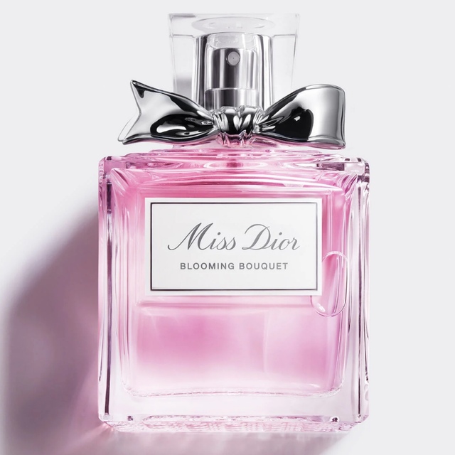 Dior 香水　Miss Dior BLOOMING BOUQUET