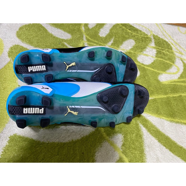 PUMA(プーマ)のPUMAキング　サッカースパイク　☆川崎フロンターレカラー メンズの靴/シューズ(その他)の商品写真
