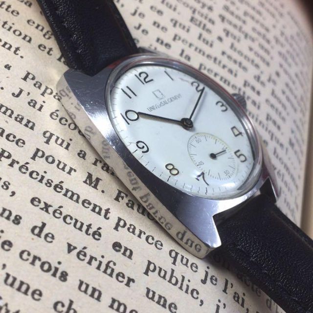 UNIVERSAL GENEVE - 激希少 1960's/イタリア国鉄/ユニバーサル ジュネーブ/メンズ腕時計の通販 by 世界時計  値下げ交渉大歓迎です(^O^)｜ユニバーサルジュネーブならラクマ