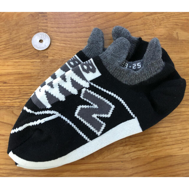 New Balance(ニューバランス)の新品ニューバランスnew balanceレディースソックス靴下4足セット2420 レディースのレッグウェア(ソックス)の商品写真