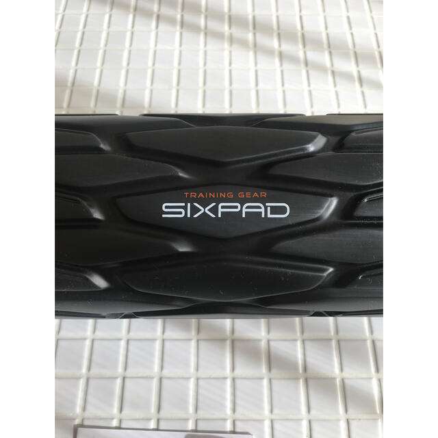 SIXPAD(シックスパッド)のシックスパッド　SIXPAD  パワーローラー スポーツ/アウトドアのトレーニング/エクササイズ(トレーニング用品)の商品写真