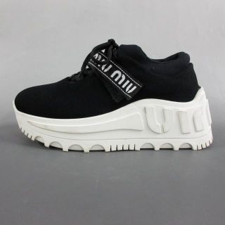 ミュウミュウ(miumiu)のミュウミュウ スニーカー 37 1/2 - 760(スニーカー)