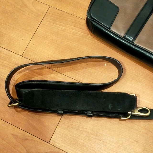 COACH ビジネスバック 少々難あり