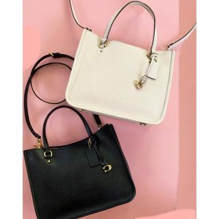 コーチ(COACH)の☆COACH☆Tyler Carryall 28 タイラーキャリーオール28(ハンドバッグ)