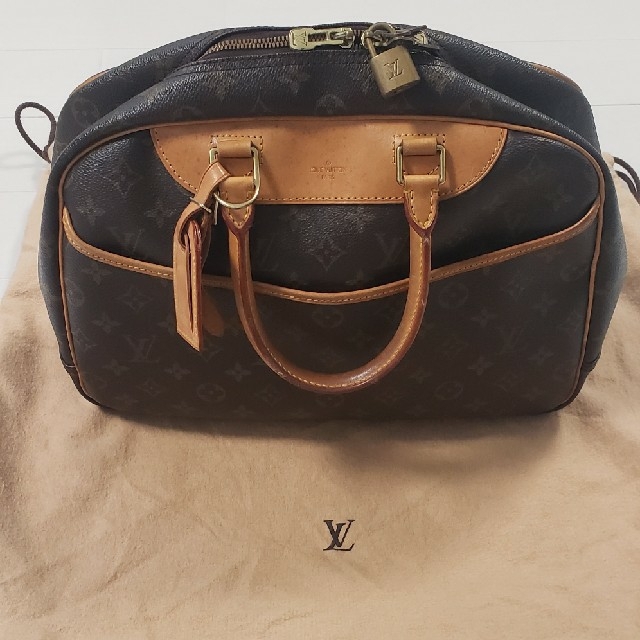 Louis Vuitton　ドゥービル