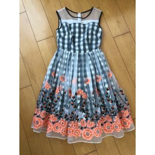 チェスティー(Chesty)のChesty ワンピース(ひざ丈ワンピース)