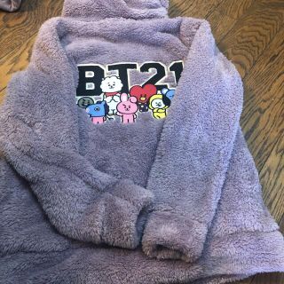 ボウダンショウネンダン(防弾少年団(BTS))の新品　イオンコラボ　bt21 BTS ボア　パーカー　S パープル(パーカー)