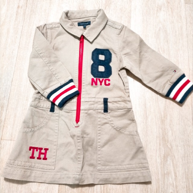 TOMMY HILFIGER(トミーヒルフィガー)のトミーヒルフィガー キッズ/ベビー/マタニティのキッズ服女の子用(90cm~)(ワンピース)の商品写真