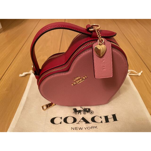 COACH ハート クロスボディ カラーブロック トゥルー　ピンク　マルチ