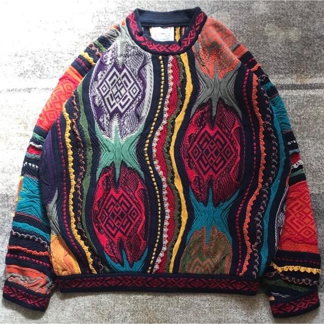 COOGI(クージー)の強烈な個性 異次元のデザイン 芸術 COOGI コットン ニット セーター M メンズのトップス(ニット/セーター)の商品写真