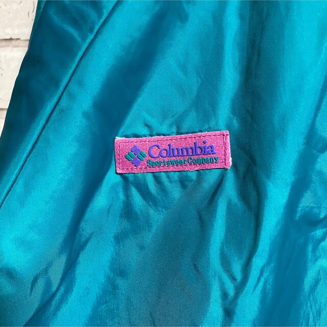 Columbia(コロンビア)の90s 古着 コロンビア 刺繍ロゴ リバーシブル ゆるだぼ ビッグシルエット メンズのジャケット/アウター(ブルゾン)の商品写真