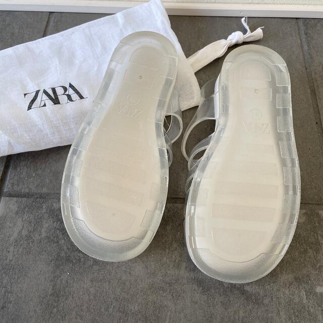 ZARA KIDS(ザラキッズ)のZARA グルカサンダル キッズ/ベビー/マタニティのベビー靴/シューズ(~14cm)(サンダル)の商品写真