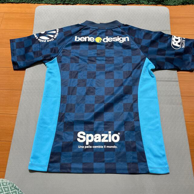 SpazioのTシャツ スポーツ/アウトドアのサッカー/フットサル(ウェア)の商品写真