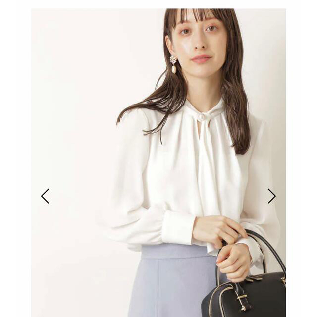 定番の冬ギフト JILLSTUART - エルダパールブラウス 新品タグ付き♡JILLSTUART シャツ+ブラウス(長袖+七分