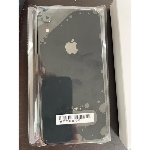 iPhone XR本体　128GB BLACK