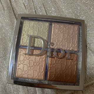 ディオール(Dior)のdior バックステージ フェイス グロウ パレット 002(フェイスカラー)