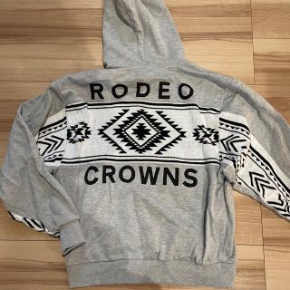 ロデオクラウンズ(RODEO CROWNS)のロデオ　パーカー(パーカー)