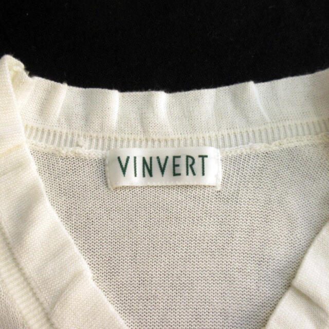 VINVERT(バンベール)のバンベール VINVERT カットソー ニット カシュクール フリル F 白 レディースのトップス(カットソー(半袖/袖なし))の商品写真