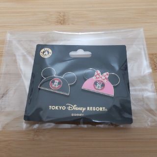 ディズニー(Disney)のディズニー　ピンバッジ　帽子　ミッキー　ミニー(バッジ/ピンバッジ)