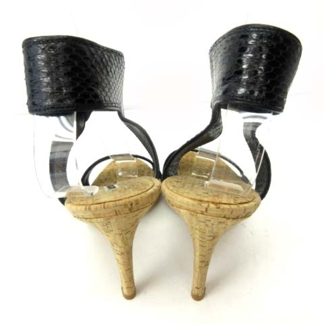 MANOLO BLAHNIK(マノロブラニク)のマノロブラニク 美品 ゴムストラップサンダル 黒 34 約21.5～22cm レディースの靴/シューズ(サンダル)の商品写真