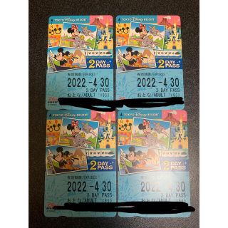 未使用　ディズニーリゾートライン　2DAYPASS 4枚セット(遊園地/テーマパーク)