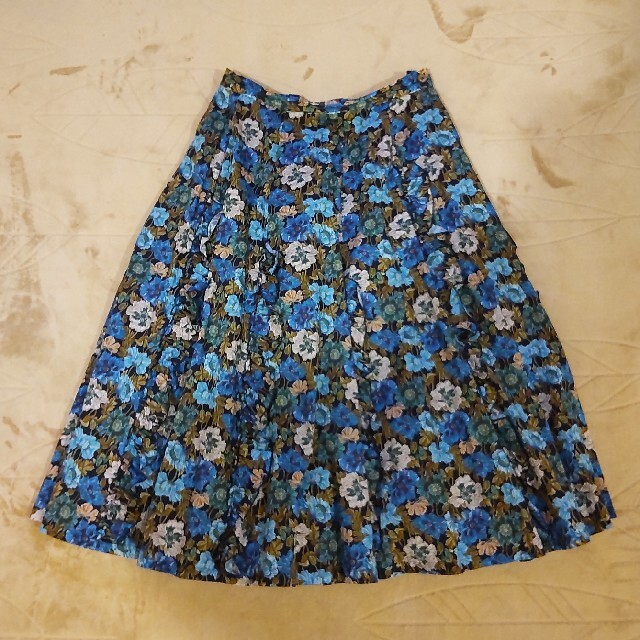 JaneMarple(ジェーンマープル)のジェーンマープル ポピー柄スカート レディースのスカート(ロングスカート)の商品写真