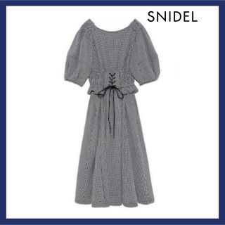 スナイデル(SNIDEL)の◎ SNIDEL ウエストレースアップミドルワンピース(ひざ丈ワンピース)