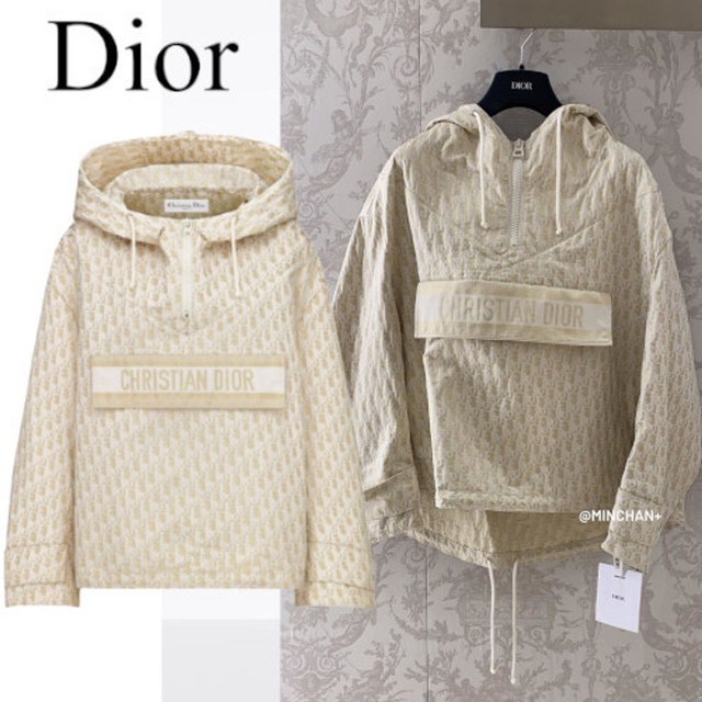 Christian Dior(クリスチャンディオール)のCristianDior ２２ＳＳ　ショートアノラック　Ｓサイズ メンズのジャケット/アウター(ナイロンジャケット)の商品写真