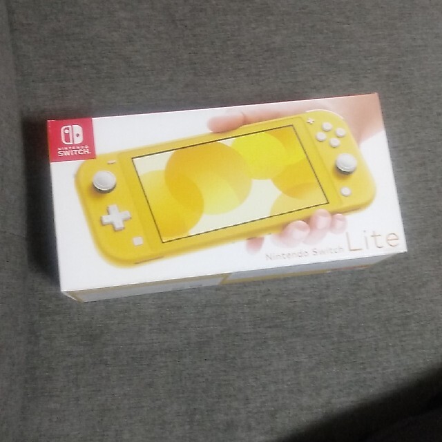 Nintendo Switch Lite イエロー　スイッチライト　本体
