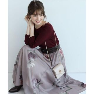 アプワイザーリッシェ(Apuweiser-riche)の美品 ♡ ベルト付シアーフラワーフレアスカート Apuweiser-riche(ロングスカート)