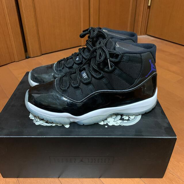 NIKE(ナイキ)のair jordan 11 space jam メンズの靴/シューズ(スニーカー)の商品写真