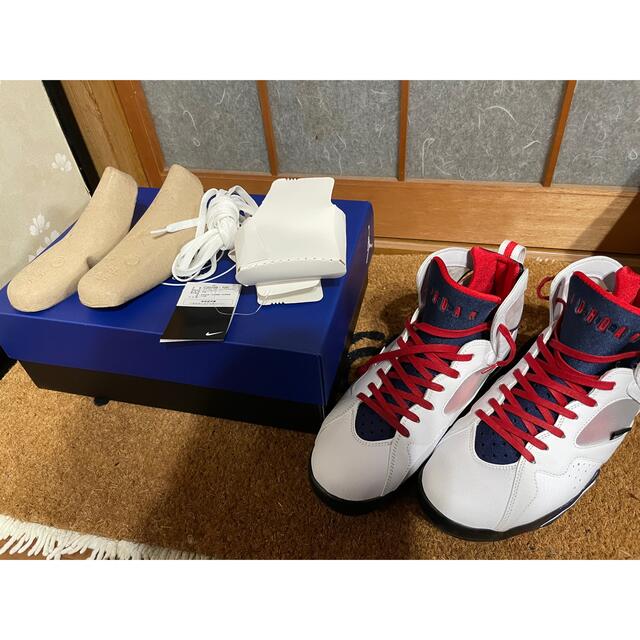 NIKE(ナイキ)のPSG × NIKE AIR JORDAN 7 RETRO メンズの靴/シューズ(スニーカー)の商品写真