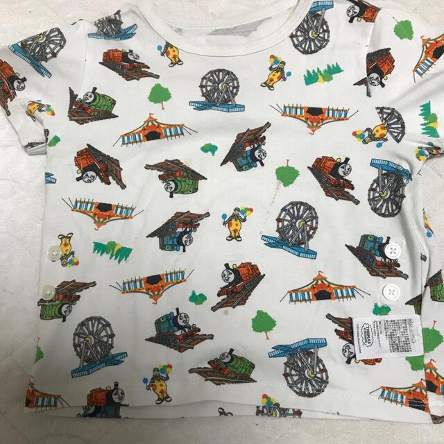 UNIQLO(ユニクロ)のユニクロ　トーマス　Tシャツ、パジャマ上　3点セット　90 100 キッズ/ベビー/マタニティのキッズ服男の子用(90cm~)(Tシャツ/カットソー)の商品写真