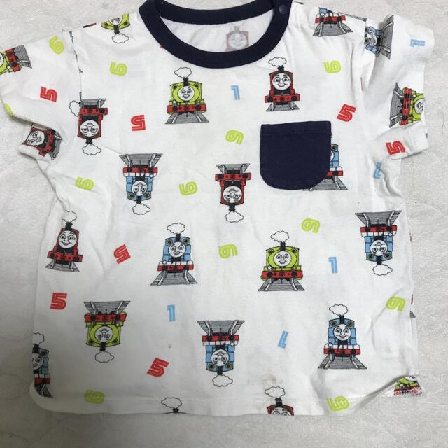 UNIQLO(ユニクロ)のユニクロ　トーマス　Tシャツ、パジャマ上　3点セット　90 100 キッズ/ベビー/マタニティのキッズ服男の子用(90cm~)(Tシャツ/カットソー)の商品写真