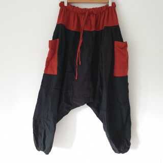 新品　コットン　サルエルパンツ　パッチワーク風デザイン　黒ベース(サルエルパンツ)