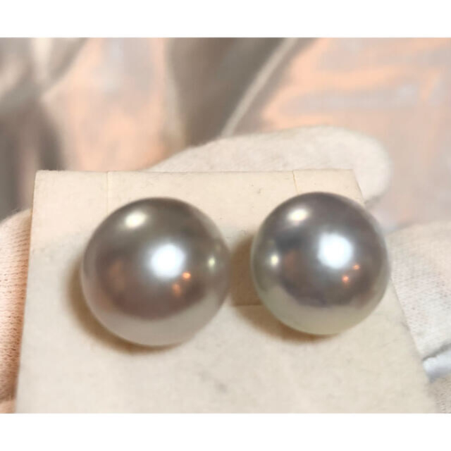 K14WG 天然南洋白蝶真珠 ピアス 13.81/13.79mm - ピアス K14WG 天然南洋白蝶真珠 ピアス 13.81/13.79mm - ピアス