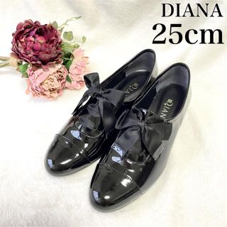 ダイアナ(DIANA)の未使用 DIANA ダイアナ エナメル レースアップシューズ ブラック 25cm(ローファー/革靴)