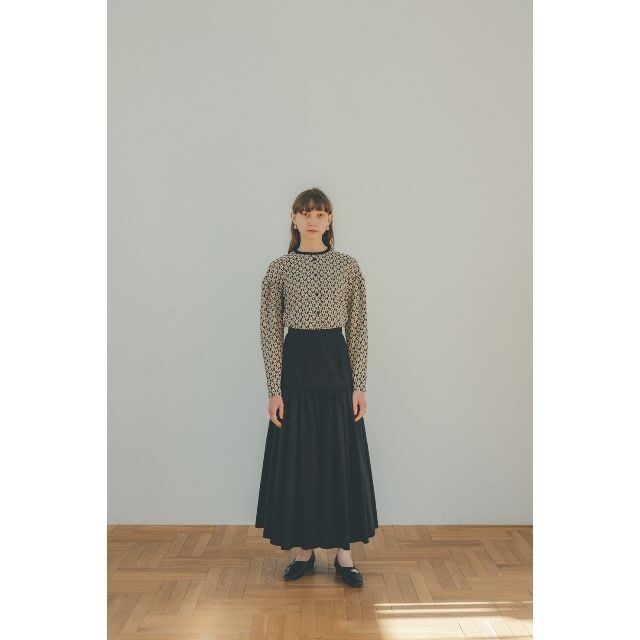 STUDIOUS(ステュディオス)のクラネ GATHER TIERED MAXI SKIRT レディースのスカート(ロングスカート)の商品写真