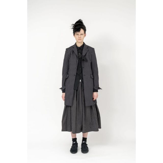 BLACK COMME des GARCONS(ブラックコムデギャルソン)の【極美品】ブラックコムデギャルソン　2020春夏　チェスターコート メンズのジャケット/アウター(チェスターコート)の商品写真