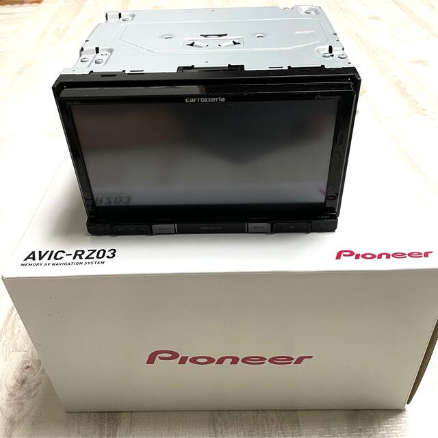 カロッツェリア AVIC-RZ07 中古ナビ CD DVD再生可能 - カーナビ