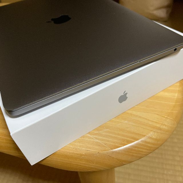 新品大得価 Mac (Apple) 中古 MacBook Pro 2020 13インチ M1 8GB/256GBの通販 by  Vmh8r｜マックならラクマ