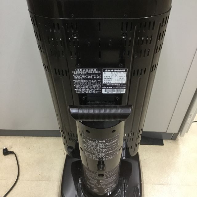 美品】ダイキン セラムヒート 遠赤外線暖房機「送料無料」 美品】ダイキン セラムヒート 遠赤外線暖房機「送料無料」