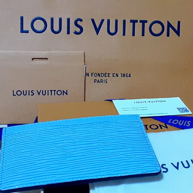 LOUIS VUITTON(ルイヴィトン)のルイヴィトン カードケース レディースのファッション小物(名刺入れ/定期入れ)の商品写真