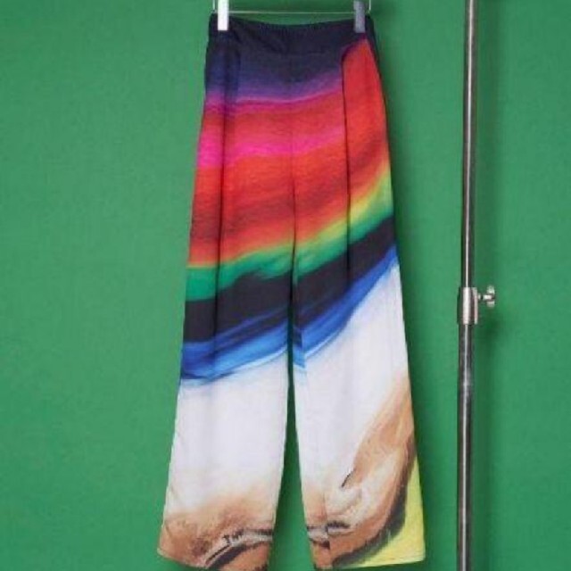 美品maison special ideas and painting パンツ - bilisko.com.br
