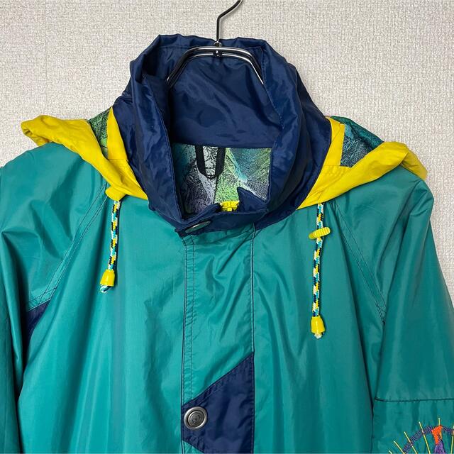 HELLY HANSEN(ヘリーハンセン)のHELLY HANSEN ヘリーハンセン　USA製　ナイロンジャケット　メンズＬ メンズのジャケット/アウター(ナイロンジャケット)の商品写真