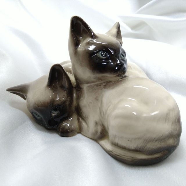 BESWICK なかよし猫２匹 シャムネコ ねこ置物