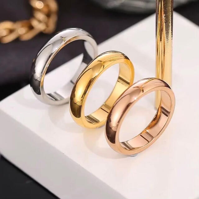 高品質 ツヤリング ステンレスリング ステンレス指輪 ピンキーリング ゴールド メンズのアクセサリー(リング(指輪))の商品写真